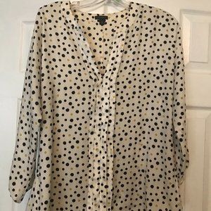 Ann Taylor pintuck 3/4 sleeve v-neck blouse, cream w/black & mustard polka dots